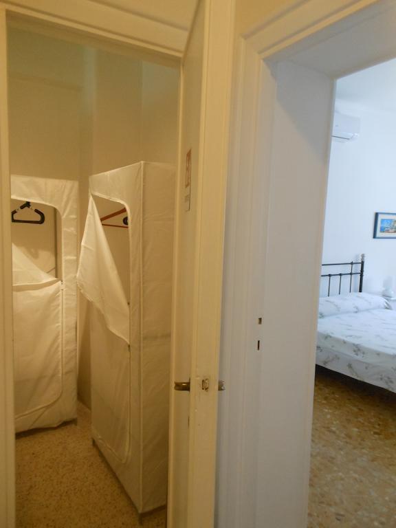 Romolo House Βίλα Δωμάτιο φωτογραφία
